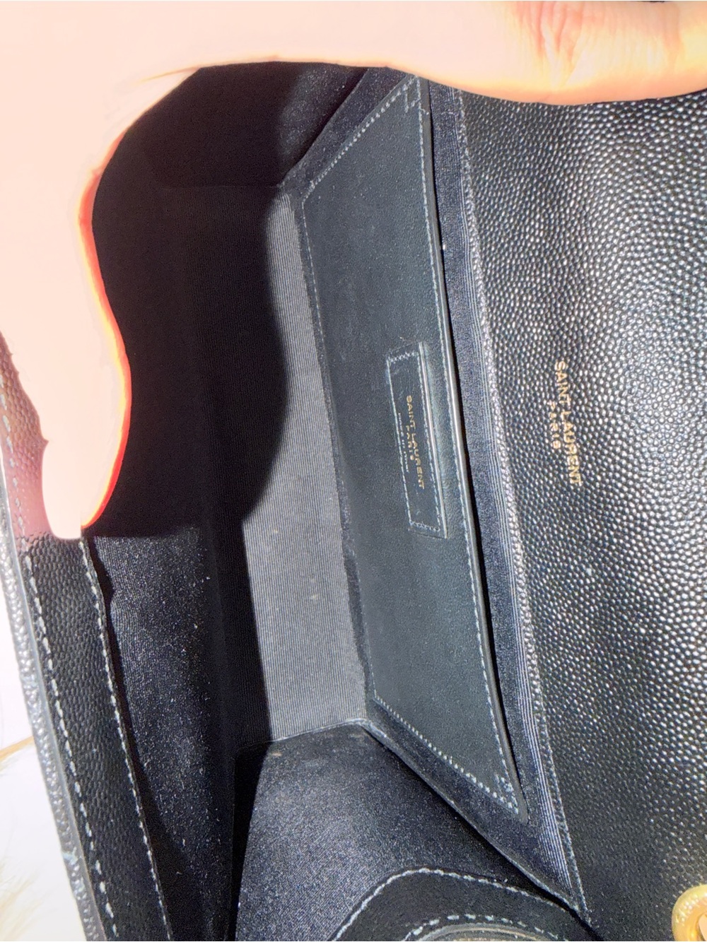 AUTHENTIC YSL Envelope Triquilt Medium Shoulder Bag in Black Grained Leather. - Picture 16 of 16